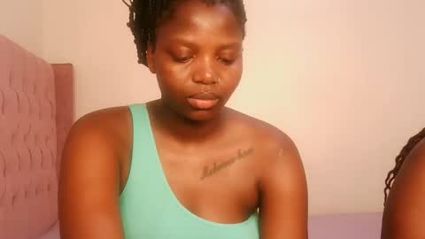 Snapshot of kinky_lola1 chatting on 02/20/26, 10:16 Lola online show from 02/20/26, 10:16