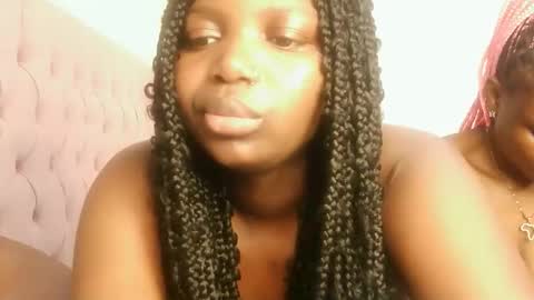 Lola online show from 03/06/26, 07:38