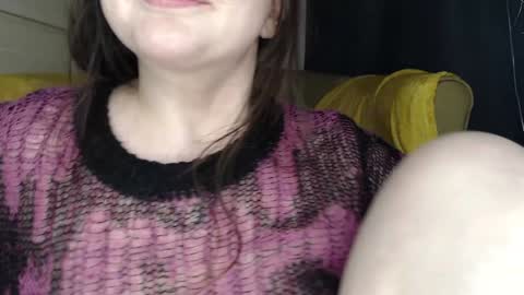 Heeey My name - Rose. Chat w me here or -  online show from 02/04/25, 04:08