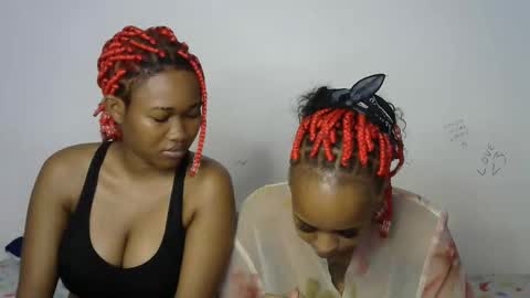 Cupshee and cushey online show from 09/16/25, 07:20