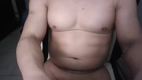 Snapshot of kinky_tony12345 chatting on 03/14/26, 12:39 kinky_tony12345 online show from 03/14/26, 12:39