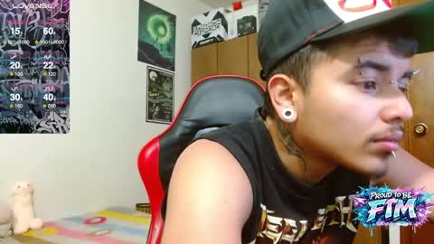 Snapshot of kinkybabies_ chatting on 04/19/26, 03:06 Mercury online show from 04/19/26, 03:06