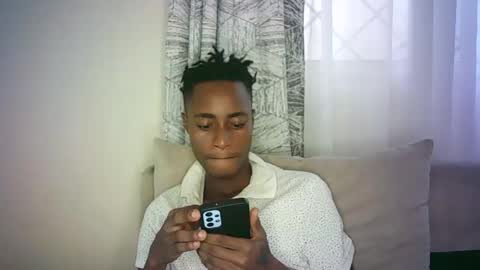 kinkybby_ online show from 01/04/25, 11:43