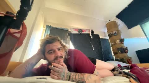 Snapshot of kinkybiguy14 chatting on 09/23/25, 06:22 Kinky Cassie online show from 09/23/25, 06:22