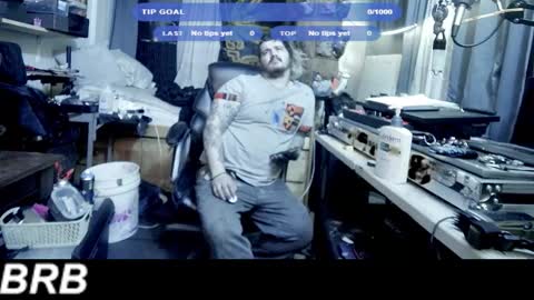 Snapshot of kinkybiguy14 chatting on 11/23/25, 11:54 Kinky Cassie online show from 11/23/25, 11:54