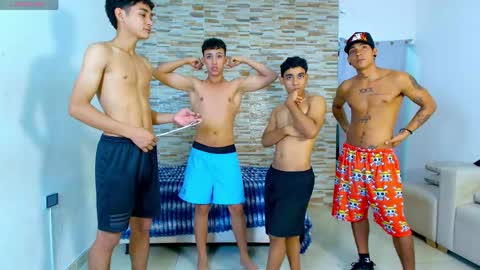 kinkyhousexxx online show from 04/14/26, 12:27