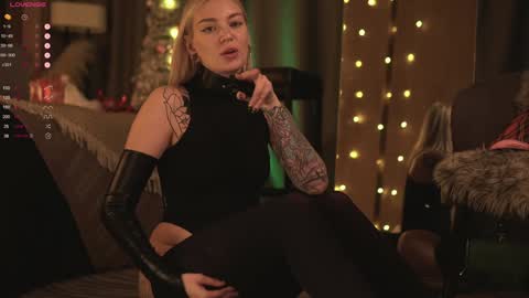 kinkylina_ online show from 12/27/24, 05:26