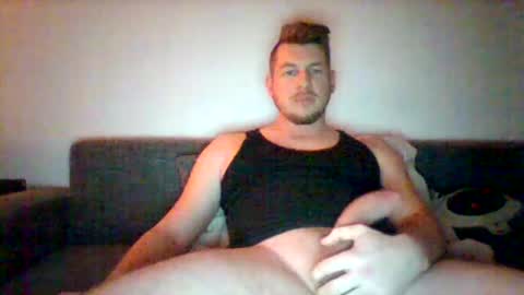 Snapshot of kinkylionboy chatting on 12/05/24, 03:28 kinkylionboy online show from 12/05/24, 03:28
