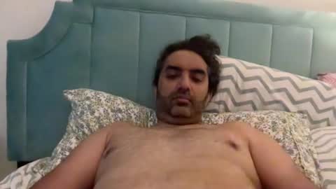 kinkyman16 online show from 10/28/25, 11:14