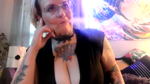 Kinky Pinky online show from 01/23/25, 01:02