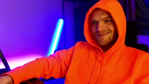 Kenny online show from 01/12/25, 05:44