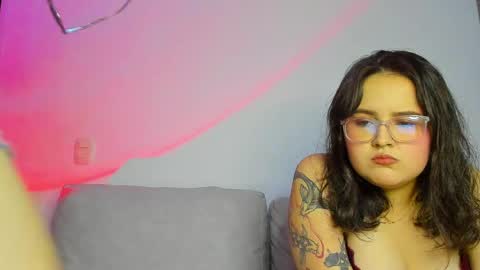 natasha and amber online show from 05/18/26, 11:21