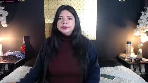 kinkyy_mom online show from 12/01/25, 02:11
