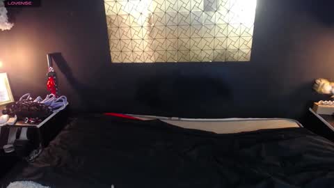 kinkyy_mom online show from 12/05/25, 02:03