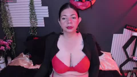 kinkyy_mom online show from 08/05/26, 03:15