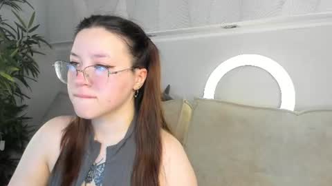 Kira Be11 online show from 06/22/26, 12:02