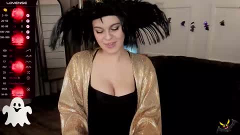 kira_energy online show from 10/30/25, 02:13