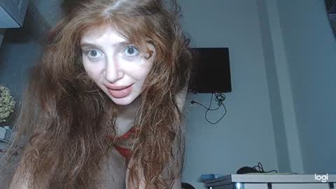 Kira online show from 12/25/24, 12:58