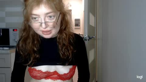 Kira online show from 04/06/26, 12:06