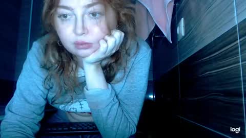 Kira online show from 04/22/26, 09:33