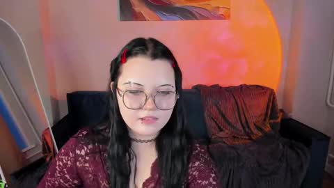 Snapshot of kira_g0ld chatting on 02/12/26, 01:33 kira online show from 02/12/26, 01:33