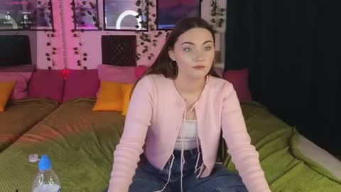 kira_jin online show from 02/21/25, 11:44