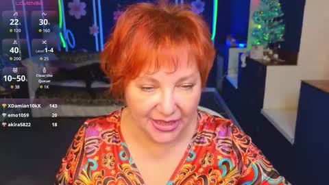 Kira Kennet online show from 12/15/25, 03:49