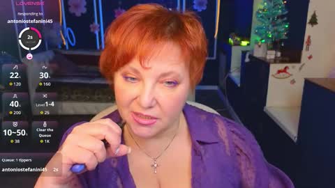 Kira Kennet online show from 12/17/25, 03:07