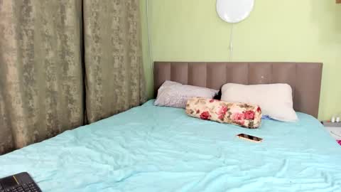 Kira online show from 12/02/24, 06:20