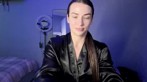 Snapshot of kira_love1 chatting on 06/09/26, 12:06 Kira love1 online show from 06/09/26, 12:06