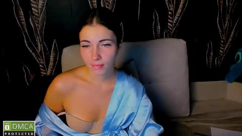 Snapshot of kiraa_sunny chatting on 10/20/25, 09:26 kiraa sunny online show from 10/20/25, 09:26