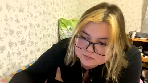 Just Kira online show from 12/28/24, 05:25