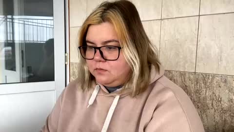 Just Kira online show from 12/29/24, 09:28