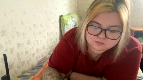 Just Kira online show from 12/31/24, 06:37