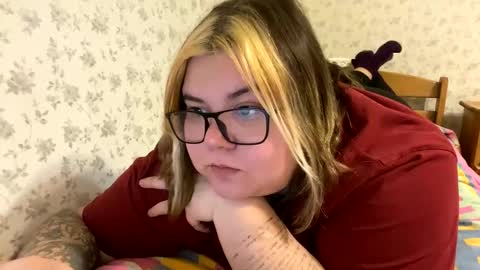 Just Kira online show from 01/06/25, 02:25