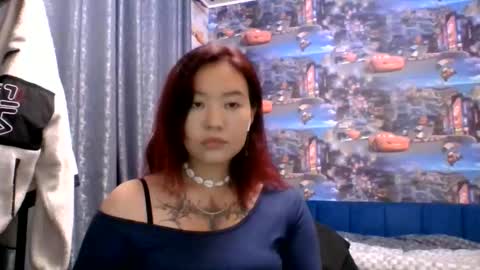 Kira online show from 09/17/25, 06:31