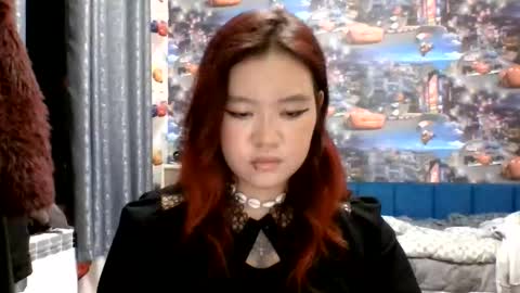 Snapshot of kiradrip chatting on 11/02/25, 04:20 Kira online show from 11/02/25, 04:20