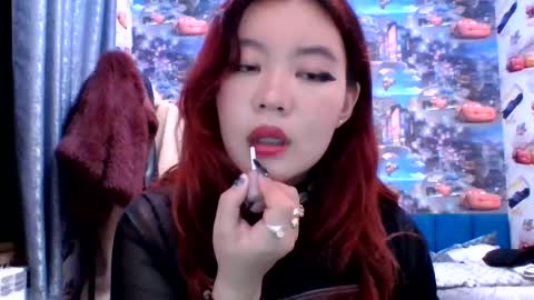 Snapshot of kiradrip chatting on 11/07/25, 08:09 Kira online show from 11/07/25, 08:09