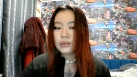 Snapshot of kiradrip chatting on 12/16/25, 07:52 Kira online show from 12/16/25, 07:52