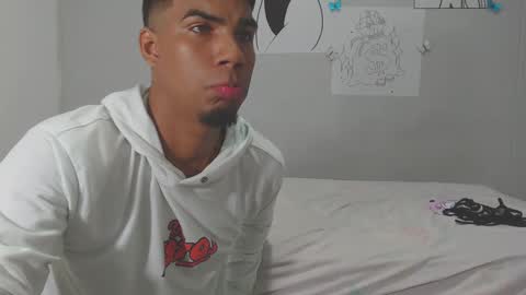 kirah_69 online show from 12/07/24, 12:13