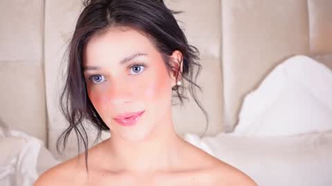 kira online show from 12/05/24, 04:55