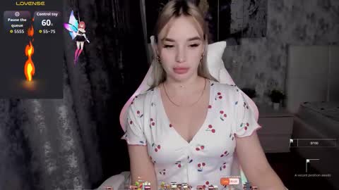 kirakrox online show from 10/17/25, 08:33