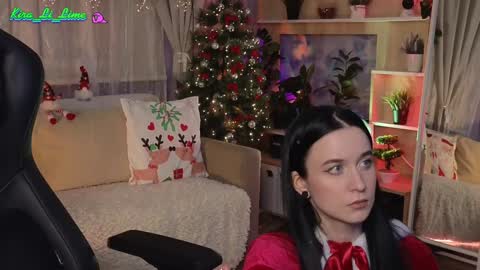 Kira    online show from 01/06/25, 10:47