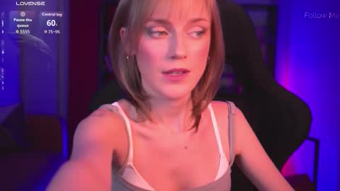 Kira online show from 01/10/26, 05:48