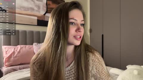 Snapshot of kiramystery chatting on 12/06/24, 04:49 Kira online show from 12/06/24, 04:49