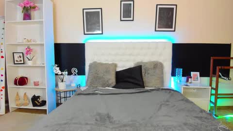 Kira online show from 03/05/26, 05:36