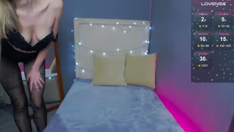 Snapshot of kiranigt chatting on 01/23/25, 02:44 KiraNigt online show from 01/23/25, 02:44