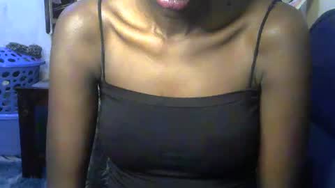 Kira online show from 10/20/25, 06:25