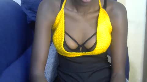 Kira online show from 02/03/26, 06:51