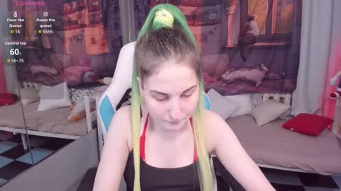 Snapshot of kiraparker chatting on 03/03/26, 06:47 KiraParker online show from 03/03/26, 06:47